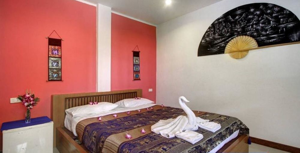 Dreams Guesthouse & Hostel Patong Eksteriør billede