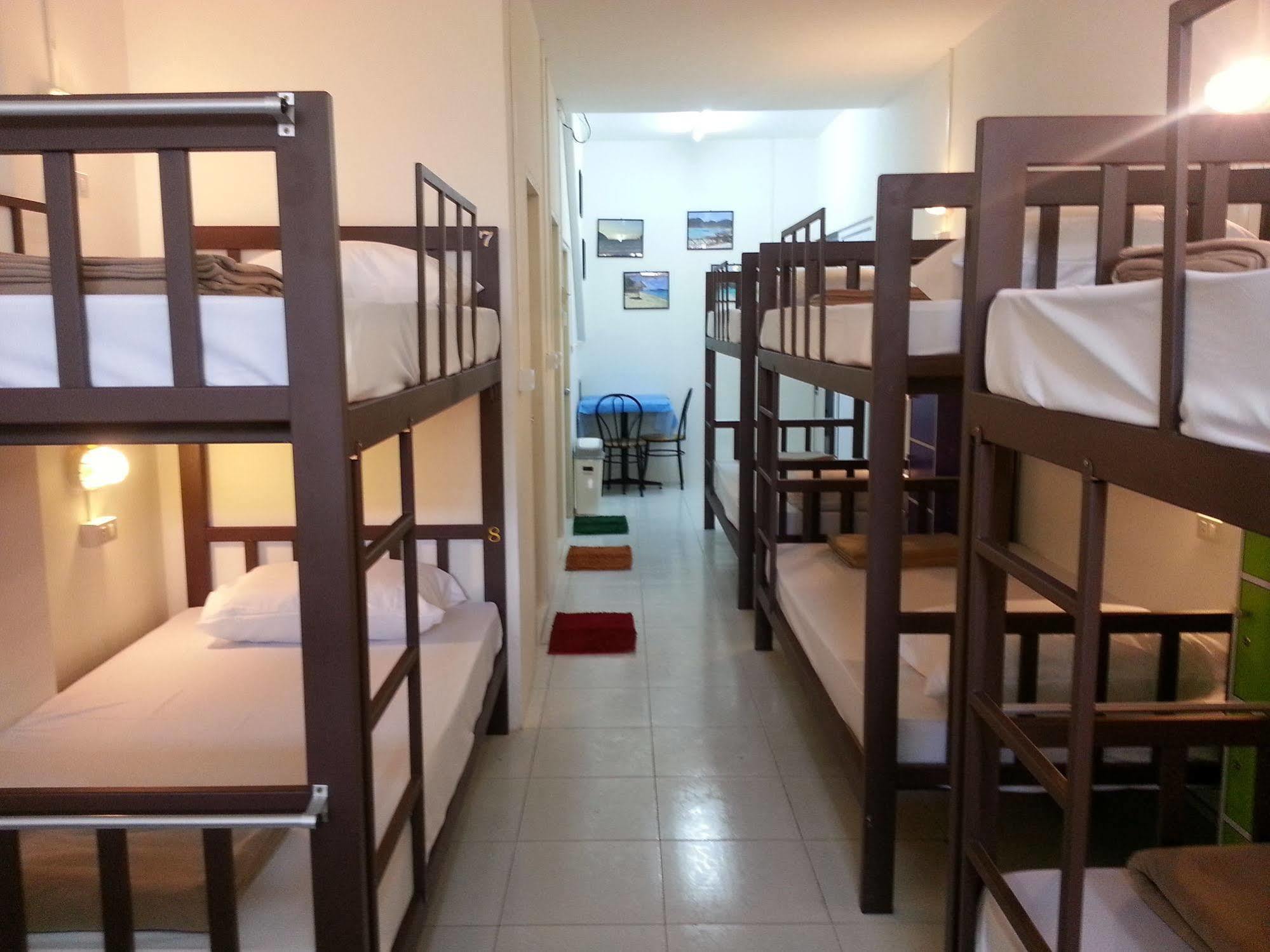 Dreams Guesthouse & Hostel Patong Eksteriør billede